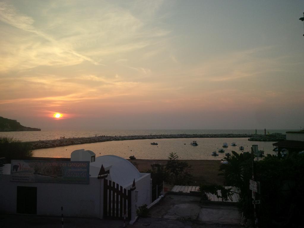 Blu Marine Casa A 10Mt Dalla Spiaggia 페스키치 외부 사진
