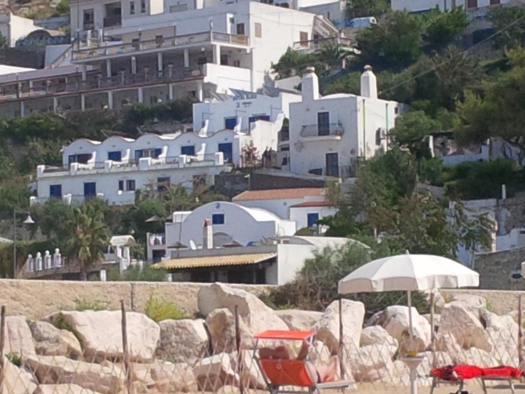 Blu Marine Casa A 10Mt Dalla Spiaggia 페스키치 외부 사진