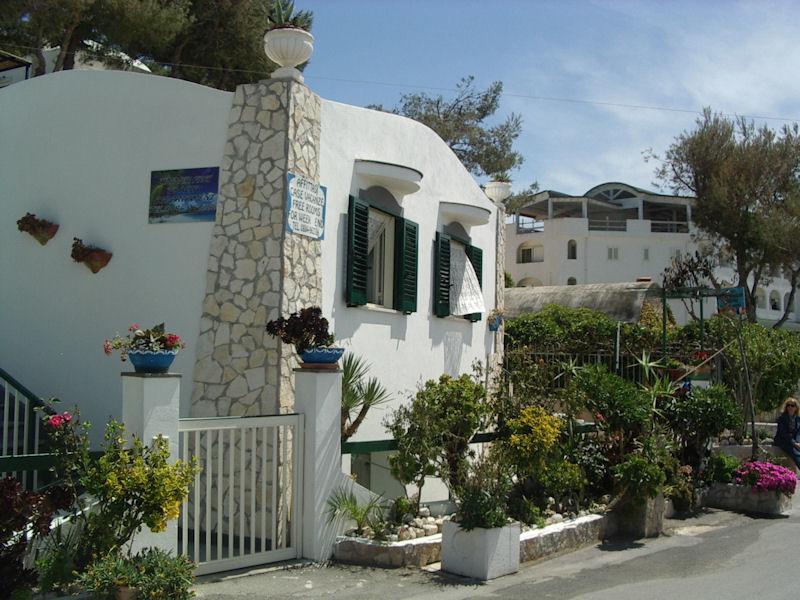 Blu Marine Casa A 10Mt Dalla Spiaggia 페스키치 외부 사진