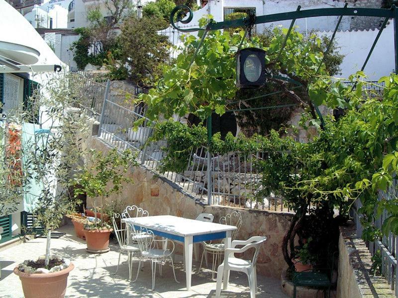 Blu Marine Casa A 10Mt Dalla Spiaggia 페스키치 외부 사진