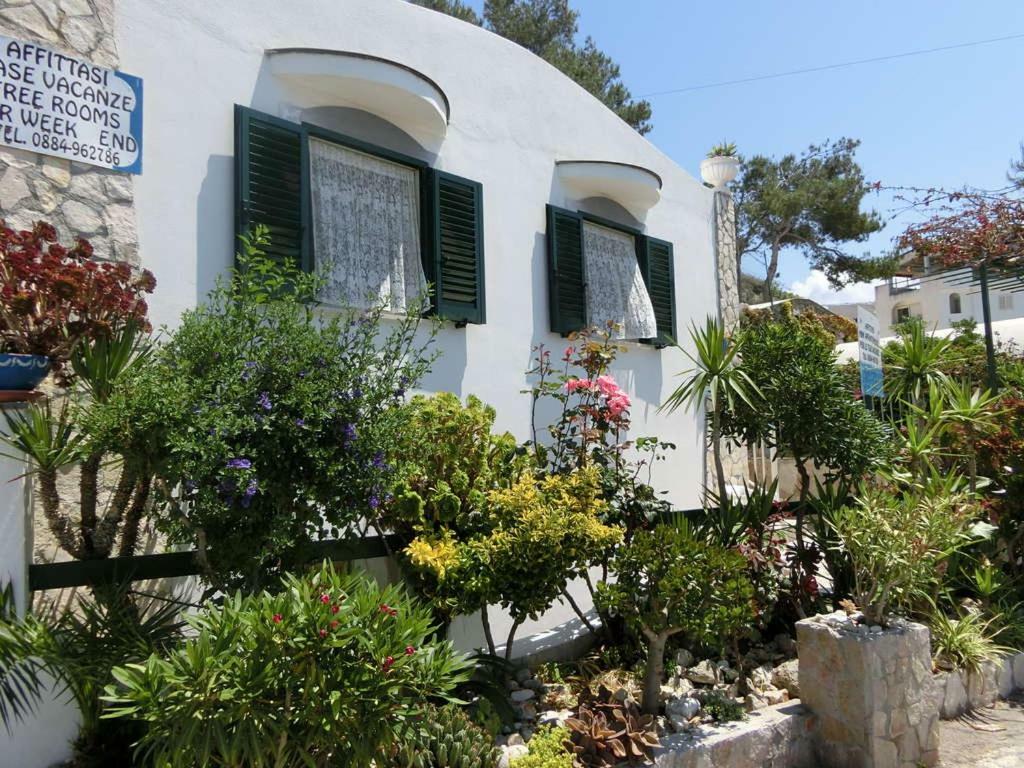 Blu Marine Casa A 10Mt Dalla Spiaggia 페스키치 외부 사진