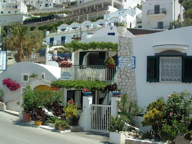 Blu Marine Casa A 10Mt Dalla Spiaggia 페스키치 외부 사진